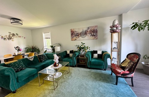 Halifax Casa | 3-Bedroom Modern House in Welcoming Halifax