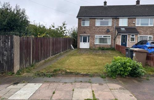 Toddington Casa | 3 Bedroom Modern House in Luton LU4 0TY - Amazon Prime - No Party