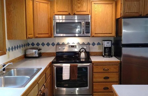 Whitefish Condominio | 3 Bedroom Montana Mountain Cabin