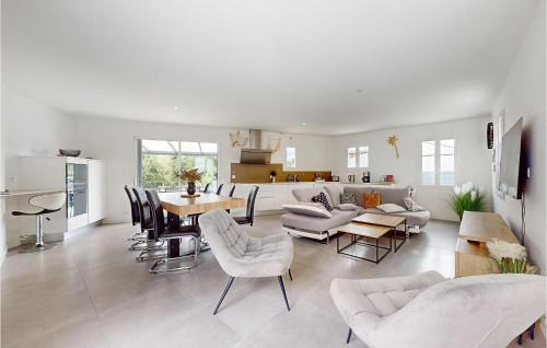 Ronce-les-Bains Casa | 3 Bedroom Nice Home In La Tremblade