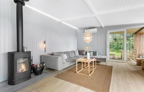 Syddjurs Kommune Casa | 3 Bedroom Nice Home In Ebeltoft