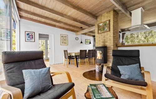 Melby Casa | 3 Bedroom Nice Home In Melby