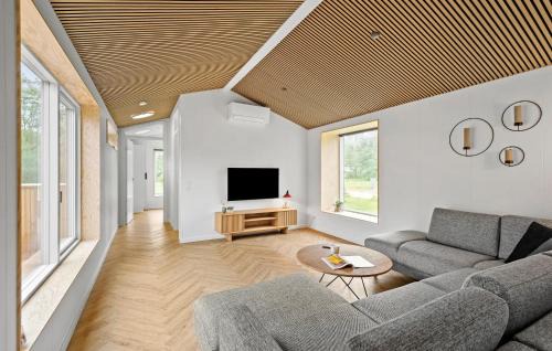 Jegum Casa | 3 Bedroom Nice Home In Oksbøl