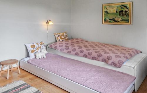 Roke Casa | 3 Bedroom Nice Home In Röke