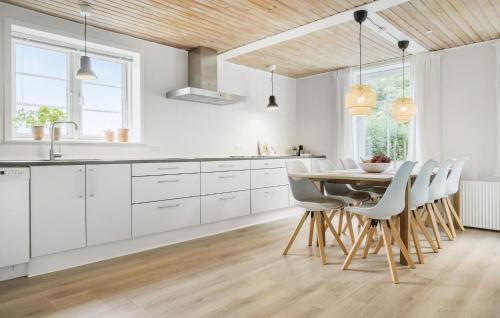 Skaerbaek Casa | 3 Bedroom Nice Home In Skærbæk