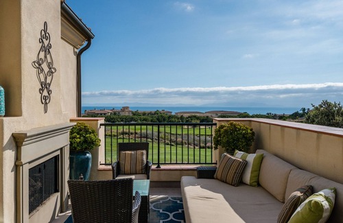 Rancho Palos Verdes Villa | 3 Bedroom Ocean-King Villa