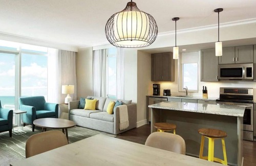 Downtown Myrtle Beach Complejo | 3 Bedroom Oceanfront Luxury Resort