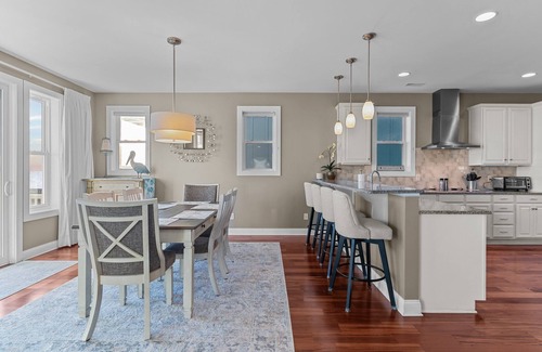 Oak Island Casa | 3 Bedroom oceanfront house with amazing views!