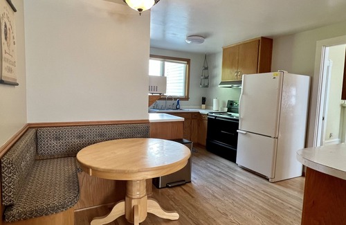 Stillwater Apartamento | 3 Bedroom Pet Friendly Stay