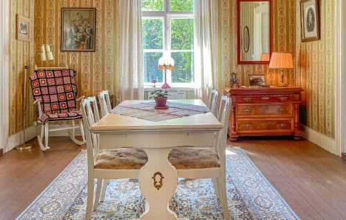 Grimsas Casa | 3 Bedroom Pet Friendly Home In Grimsås