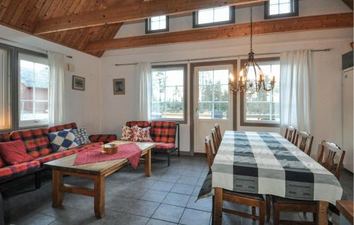 Tived Casa | 3 Bedroom Pet Friendly Home In Tived