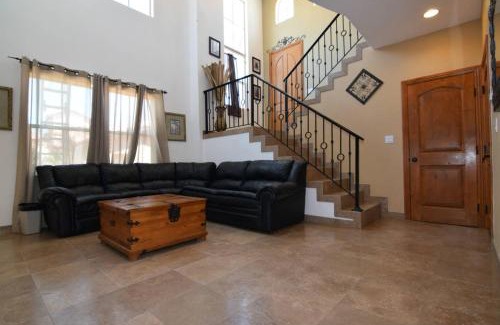 El Dorado Ranch Casa | 3-bedroom Pool Side Vacation villa