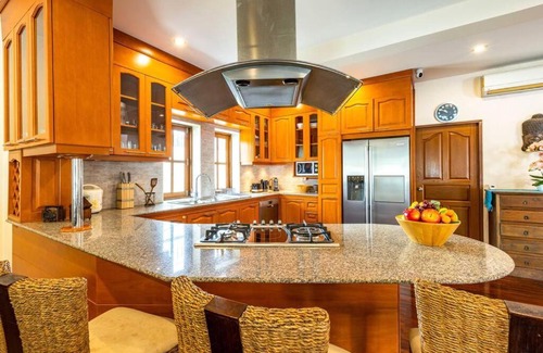 Nong Kae Casa | 3 Bedroom Pool Villa in Great Location CV3