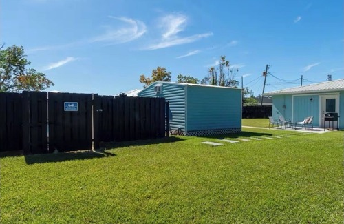 Highland City Apartamento | 3-bedroom Poolside Getaway