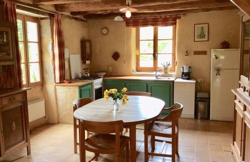 Lachapelle-Auzac Casa | 3 bedroom private vacation home in lachapelle-auzac