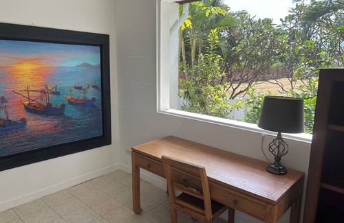 Hua Hin Villa | 3-bedroom privat Pool villa WiFi,24h security 2 km from beach and Blue Port mall