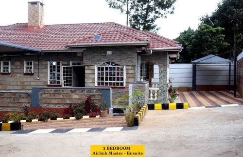 Meru Casa | 3 bedroom private vacation home in meru