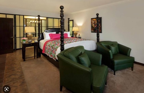 Cabo Bello Complejo | 3-bedroom resort in wonderful Cabo San Lucas with WiFi, fitness room