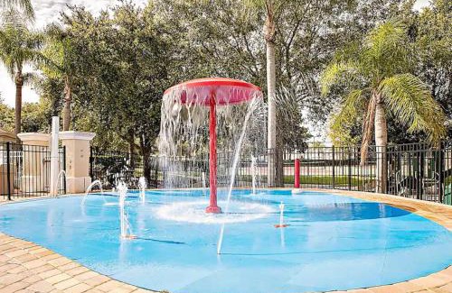 Windsor Palms Apartamento | 3 Bedroom Resort Style Condo, 3 Miles to Disney!