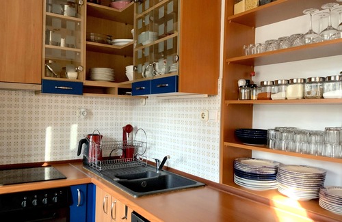 Novi Sad Apartamento | 3 Bedroom Riverfront Apartment with Amazing Views