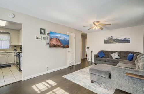 Colorado Springs Casa | 3 Bedroom Single-Story Dog-Friendly Downtown Old Colorado