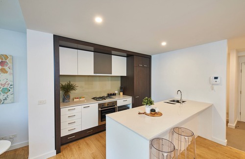 Southbank Apartamento | 3-bedroom Southbank Apartment: Walk to Crown Casino, Eureka Tower, & QV Garden