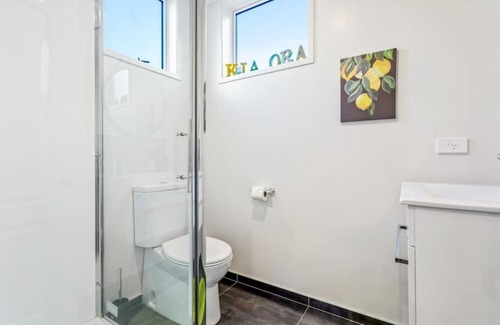 Hobsonville Casa | 3 Bedroom Stunner in Hobsonville - WiFi - Netflix