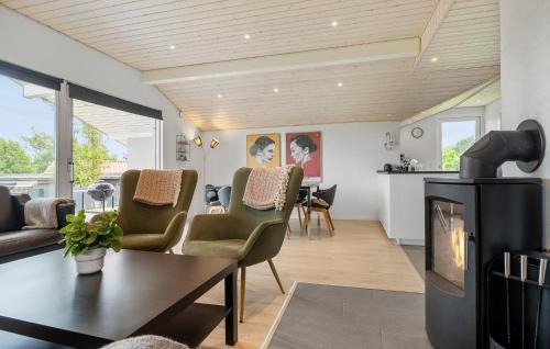Hejlsminde Strand Casa | 3 Bedroom Stunning Home In Hejls