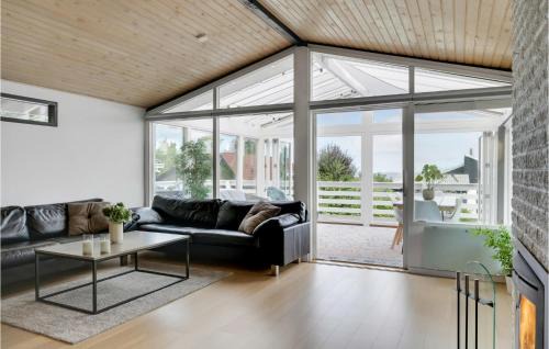 Strøby Ladeplads Casa | 3 Bedroom Stunning Home In Strøby