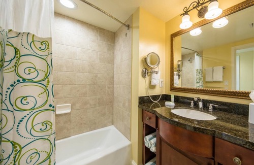 Flag Hill Complejo | 3 BEDROOM SUITE, ST. THOMAS MARRIOTT'S FRENCHMAN'S COVE