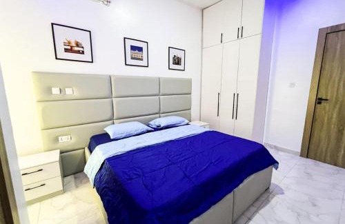 Ogombo Apartamento | 3 Bedroom Terraced House with 24hours electricity supply