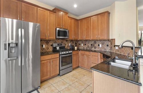Lewisville Casa | 3-Bedroom Townhome in Lewisville with huge yard!
