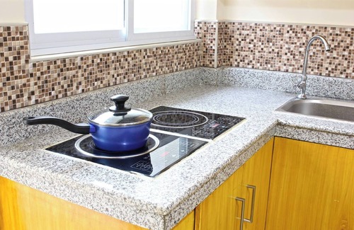Lapu-Lapu Complejo | 3-Bedroom Townhouse Resort - Hotel with Pool
