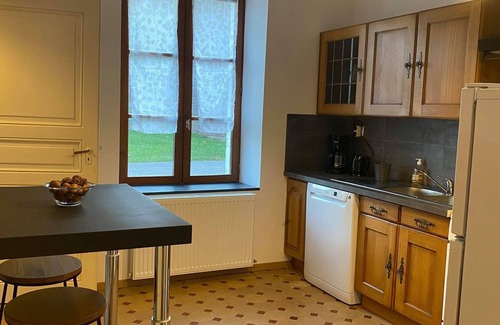 Bezange-la-Grande Casa | 3-bedroom/two-bathroom house in the countryside