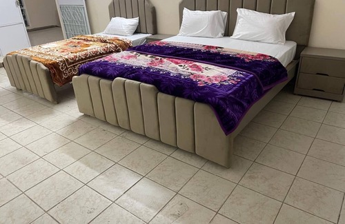Islamabad Casa | 3-bedroom upper portion of one kanal house in Islamabad with AC, WiFi.
