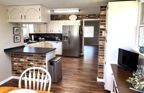 Knoxville Casa | 3-bedroom vacation home 15 minutes from University of Tennessee