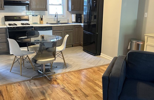 Speedway Casa | 3-bedroom vacation home just 3 minutes to Indianapolis Motor Speedway