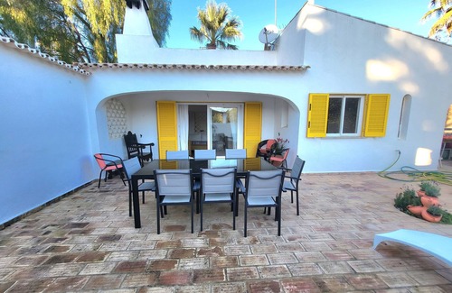 Vilamoura Casa | 3 bedroom villa in gated community