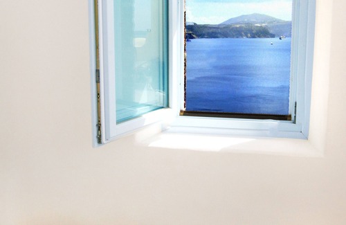Oia Villa | Dionyssos Cave House