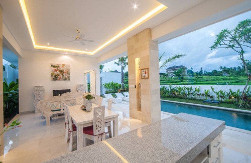 Kutuh Kaja Villa | 3 dormitorios Villa Tirta Padi 2 / Nueva apertura
