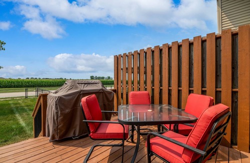 Wickham Casa | 3 Bedroom w/ King Suite - Home away from home!