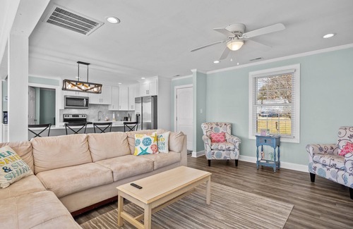 Newport Casa | 3-bedroom waterfront house in Newport, NC - Water's Edge