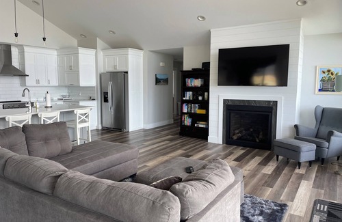 Brackley Beach Casa | 3 bedroom Waterfront Home | Brackley Bay | Booking September/October 2025!