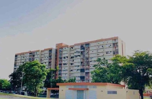Sabana Llana Norte Apartamento | 3 Bedroom with Magical View of San Juan, Centrally Located and FREE Parking