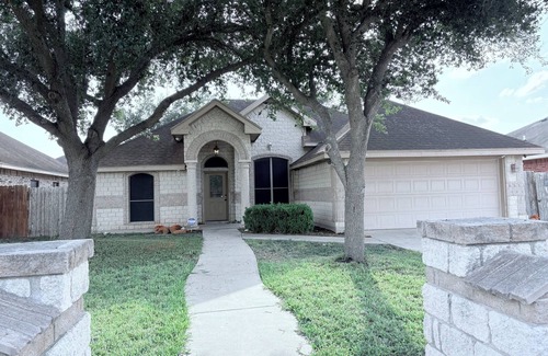 Weslaco Casa | 3 Bedroom with WiFi and AC in Weslaco