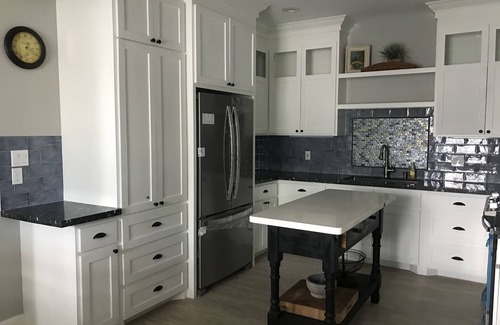Brownsville Casa | 3 bedrooms 2 1/2 bathrooms sleep 7 people