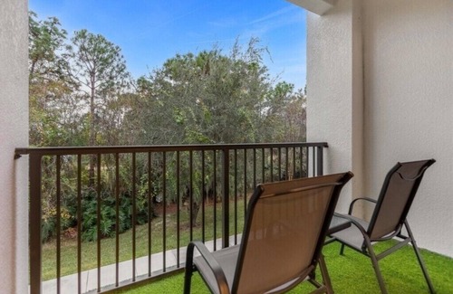 Williamsburg Condominio | 3 Bedrooms/ 2 Bathrooms/ Vista Cay (4024-203 BD)