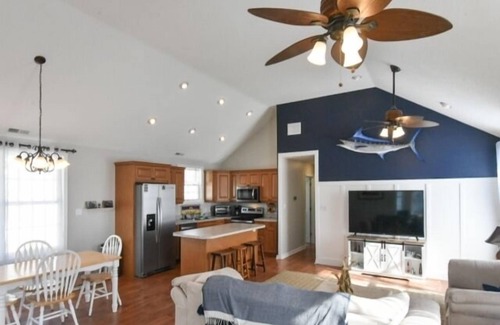 Montego Bay Casa | ¡Comunidad muy solicitada de Montego Bay, piscinas, tenis, en 130th St. en North Ocean City MD!