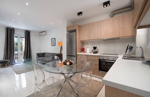 Kinosargous Apartamento | 3 bedrooms/ 2bathrooms, 2nd Floor Apartment