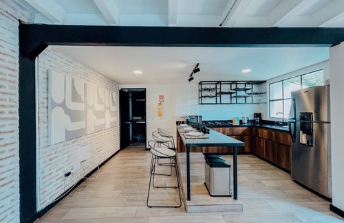 El Tesoro Apartamento | 3 Bedrooms 3.5 Bathrooms